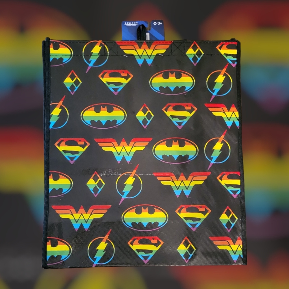 2 Justice League, Batman. Superman, Wonder Woman 2 shopping bags
